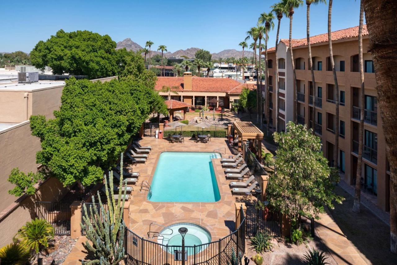 Sonesta Select Phoenix Camelback Exterior photo